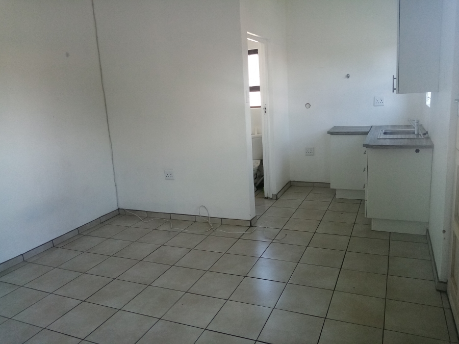 To Let 1 Bedroom Property for Rent in Eric Dodd Eastern Cape